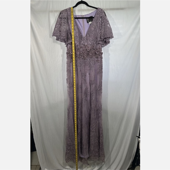 NEW $798 Mac Duggal [ 8 ] Flutter Embellished Lace Gown Vintage Liliac‎ Purple - Picture 6 of 16